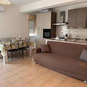 Appartamento Casa Vacanze Anastasia, Trappitello